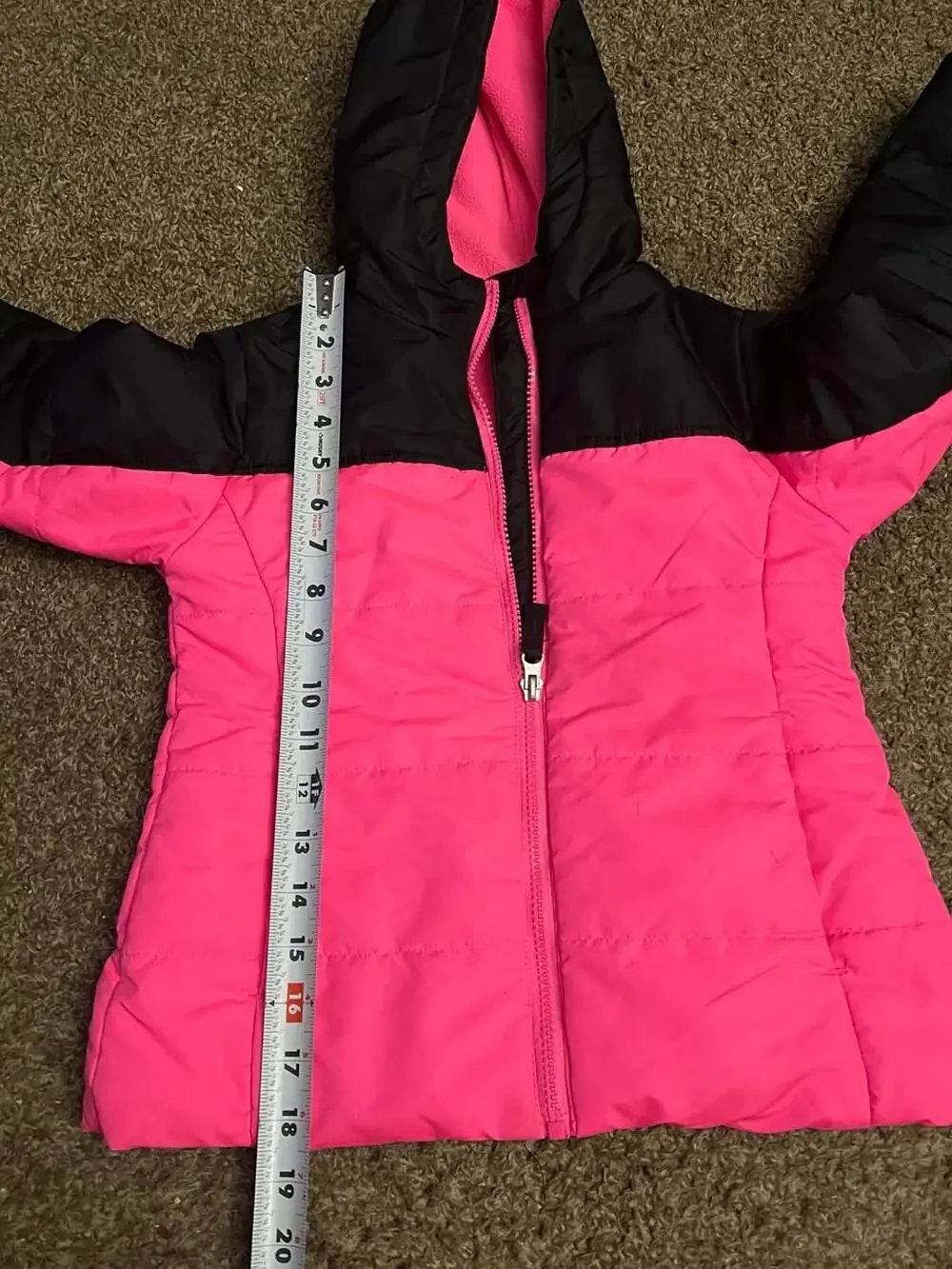 Girls Winter Puffer Jacket Size XS/XCH (4-5) Pink Black Hooded